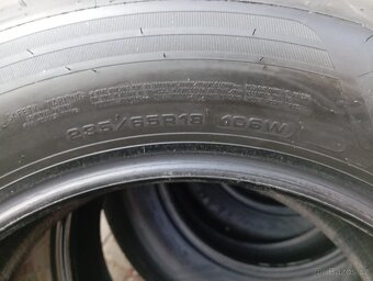 Nove letni pneu good year - 2