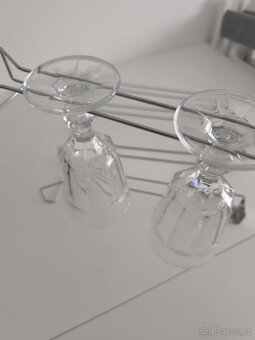 Věžák na sklenice/ Besta / Ikea - 2