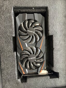 Gigabyte - GeForce GTX 1060 3GB - 2