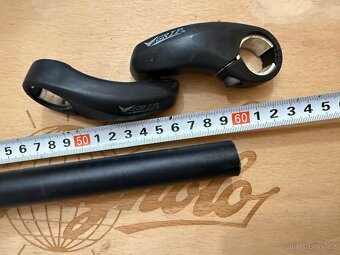 2x MTB řídítka + rohy + 1x Shimano řazení - 2