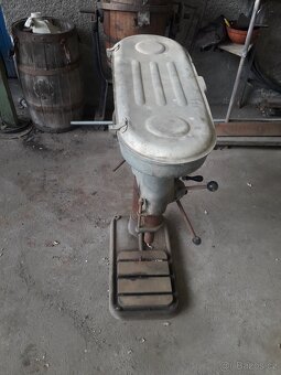 Stolní sloupová vrtačka - 2