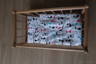 Postýlka pro panenky - 2