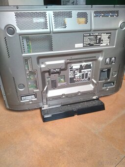 Panasonic VIERA TH-37PX80E - 2