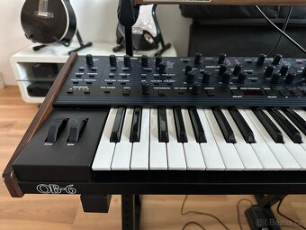Oberheim OB-6 - 2