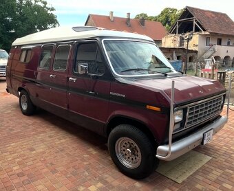 Ford Econoline - 2