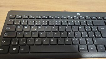 HP bezdrátový set klávesnice a myši (CZ) - 2