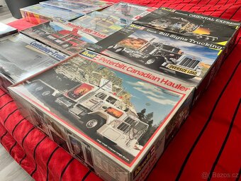 Revell / AMT stavebnice - 2