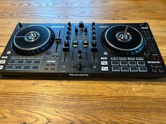 Prodám NUMARK MIXTRACK PRO FX - 2