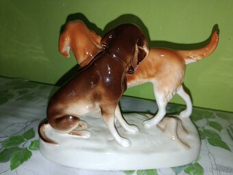 Royal Dux lovečti psi. - 2