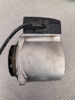 Oběhové čerpadlo Grundfos - 2