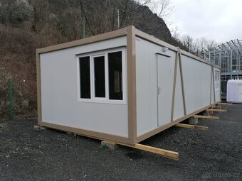 Obytný/kancelářský kontejner o rozměru 4 x 12 m - 2