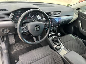 Škoda Superb Combi 2.0tdi - Pronájem - 2