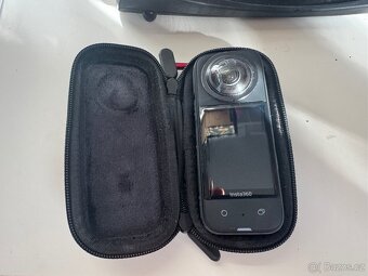 Insta360 X3 + neviditelné potápěčské pouzdro + pouzdro - 2