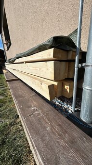KVH konstrukční dřevo - 2