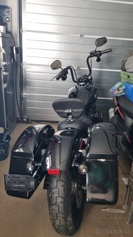 Harley-Davidson Street Bob - 2