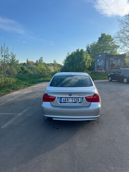 Prodám BMW 320d, 135kw, r. v. 2011, automatická převodovka - 2