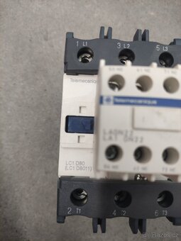Stykač Schneider LC1 D80 - 2
