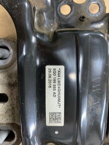 Škoda octavia 3 2.0tdi DSG držak motorua převodovky - 2