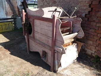 starý fukar - 2