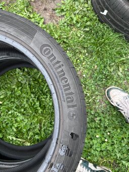2ks letních pneu 225/45 R18  Continental - 2