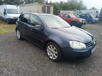Pronájem VW Golf 5 - 2