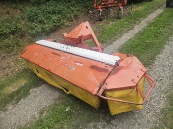 Čelní disková sekačka Pöttinger Cat Aplin 240 - 2