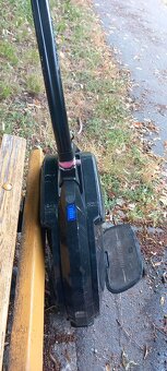 Elektrická jednokolka InMotion V10F 2000W - 2