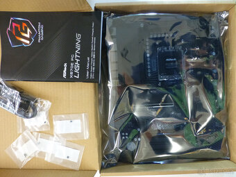 ASROCK X670E PG Lightning - 2