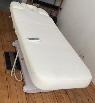 Masážní lehátko SILVERFOX SATURN+ E4 - 2