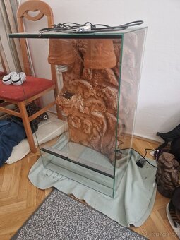 Terárium pro chameleona - 2