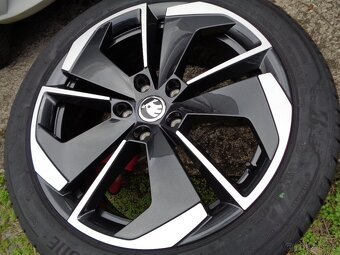 škoda Octavia IV originál nová 18 alu kola 5x112 - 2