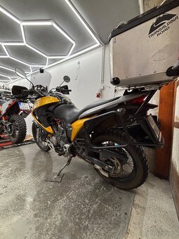 Honda transalp 700 - 2