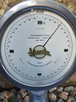 Analogová váha do 20kg - 2
