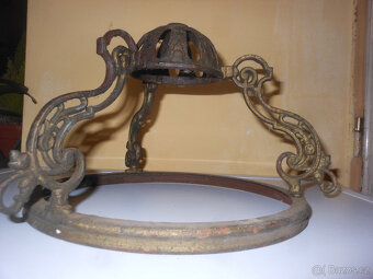 Petrolejový lustr - kovové okruží - 2