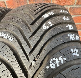 205/60 R16 96H XL zimní pneumatiky Michelin (1815) - 2