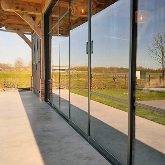 Posuvné zasklení pergoly, terasy. balkonu. - 2