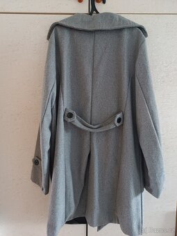 Šedý pánský elegantní kabát XXL - 2