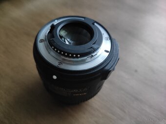Objektiv AF-S Micro NIKKOR 40 mm f/2.8G - 2
