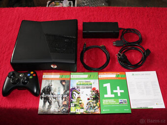 Microsoft Xbox 360 Slim Matte Black 250GB - 2