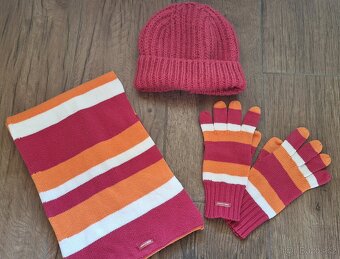 Dámský set – čepice, rukavice a šála - 2