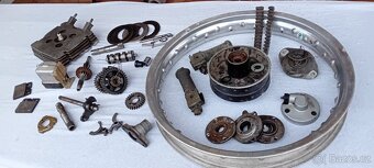 MZ ETZ 150/250 DÍLY - 2