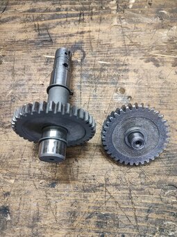 Babetta nekompletní převodovka Č.2 - 2