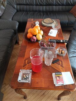 Starý konferenční stolek - 2