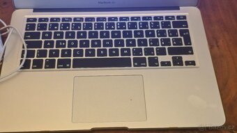 MacBook Air 13 (2017) - 2