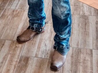 Kovbojské westernové ostruhy - 2