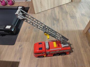 velke hasicske auto - 2