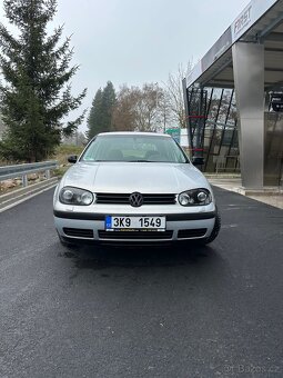 Volkswagen Golf 4 1.6i benzin - 2