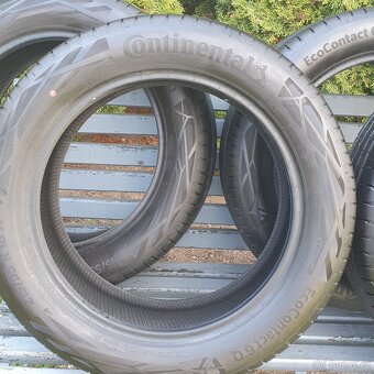 215/55/R18 Continental - 2