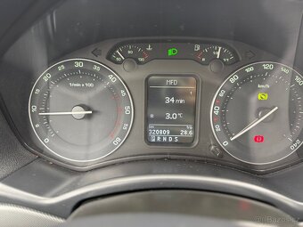 Škoda Octavia combi II dsg - 2