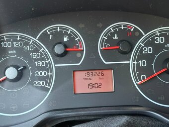 Fiat Grande Punto - 2